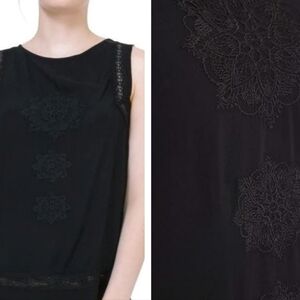 Desigual Sleeveless Embroidered Black Blouse Style 71B2YK1 Size Small​​​​​​​​​